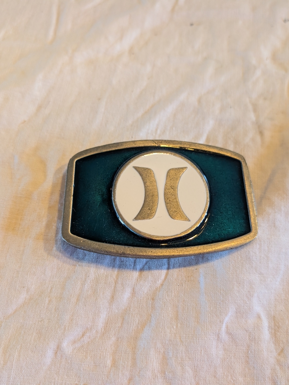 2/20$ Hurley Teal and White Metal Belt Buckle